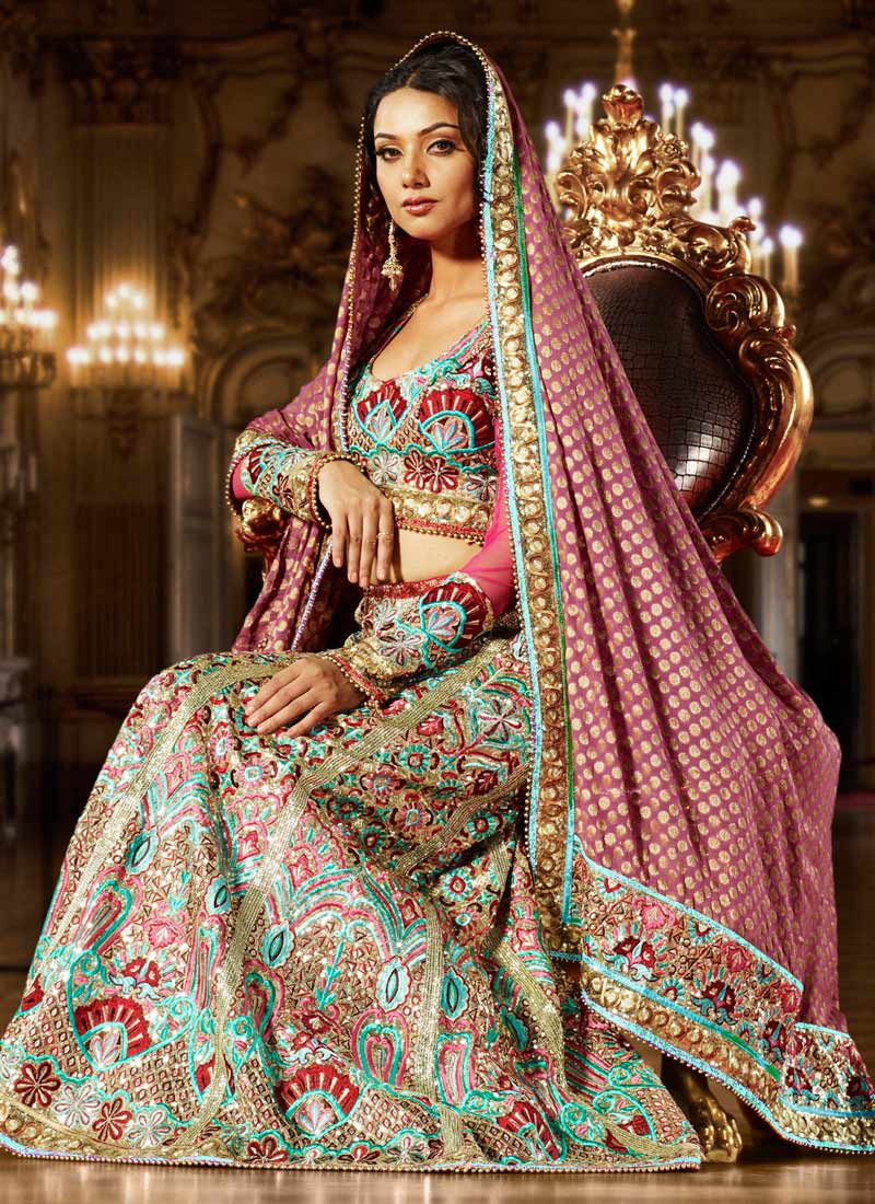 New-Designs-of-Bridal-Lehenga1.jpg